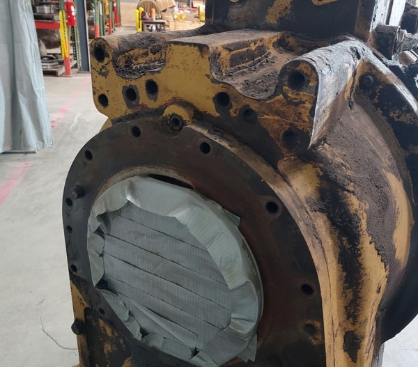 Used TRANSMISSION ARR 0R4013 5