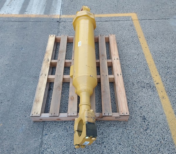 Rebuilt CYLINDER GRP - TILT LH 1018580 2