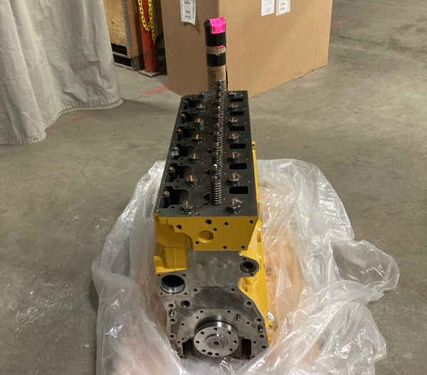 Used ENGINE ARR 1061758 2