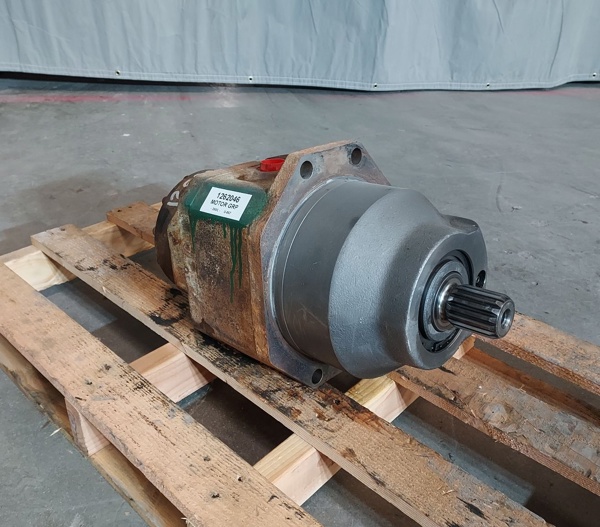 Used MOTOR PISTON 1076545 3