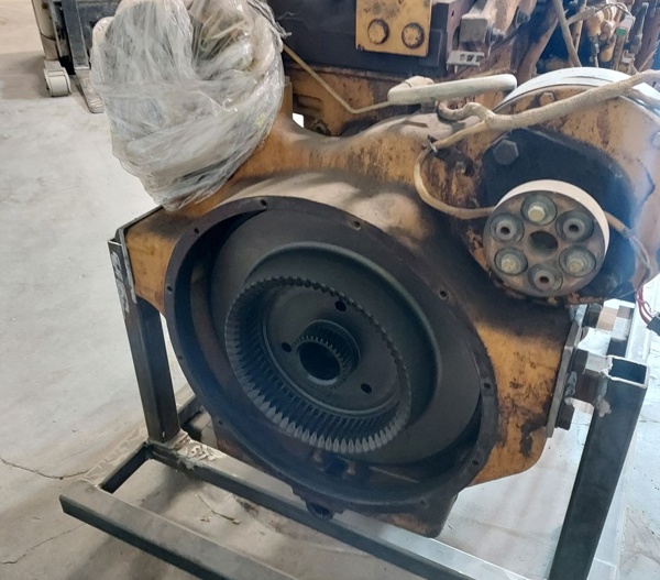 Used ENGINE ARR 1081078 2