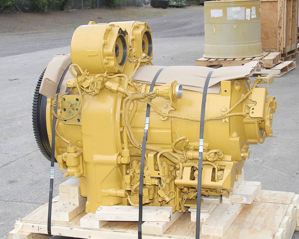 Used TRANSMISSION ARR 10R8426 9