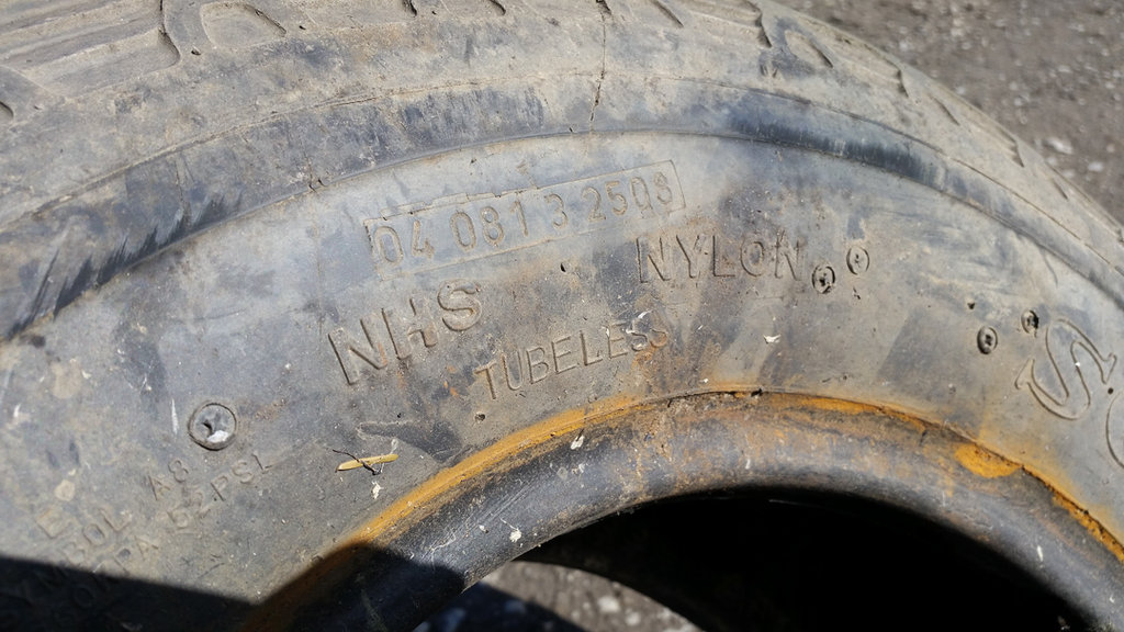 Used TIRE 11.0X16 3
