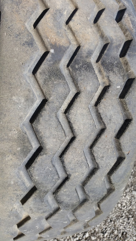 Used TIRE 11.0X16 4