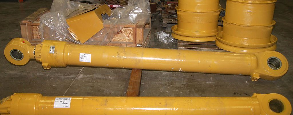 Used CYLINDER GRP - BOOM 1140596 2