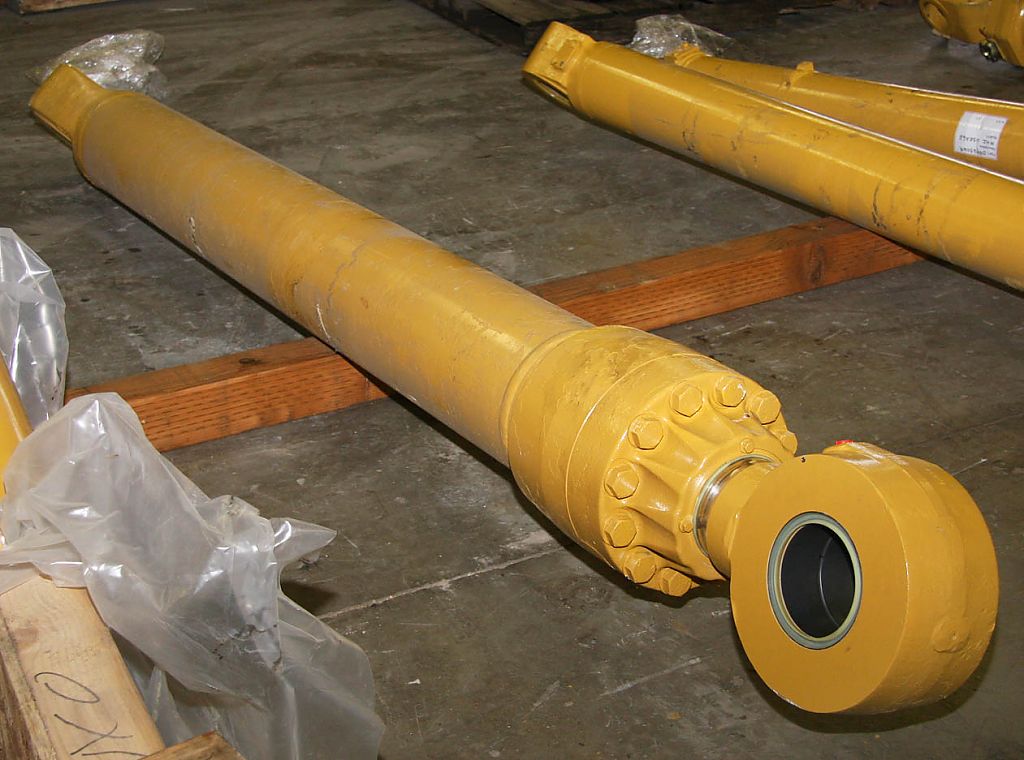 Used CYLINDER GRP - BOOM 1140596 4