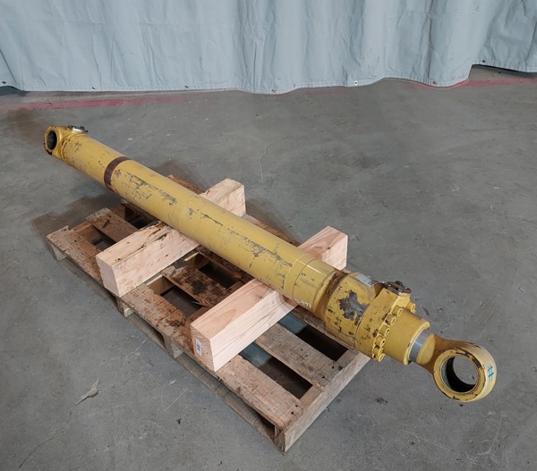 Good Used CYLINDER GRP - BOOM 1184023