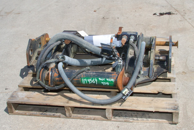 Used COUPLER GRP 1194569 3