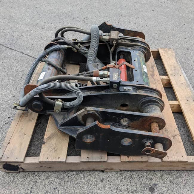 Used COUPLER A 1194570 2