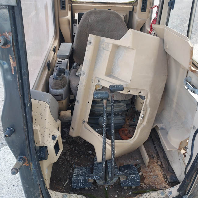 Used CAB GRP 1196875 7