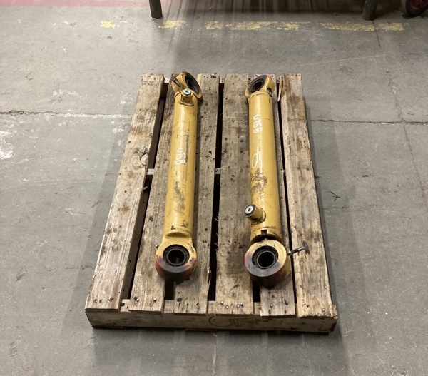 Good Used CYLINDER GRP 1250373