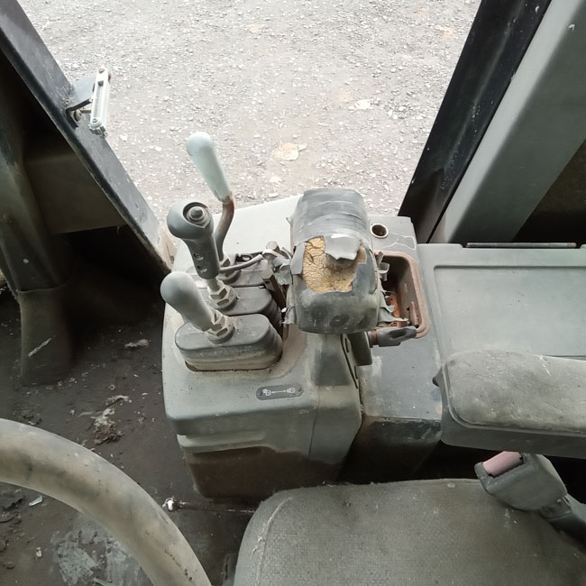 Used CAB A - ENCLOSED 1289662 11