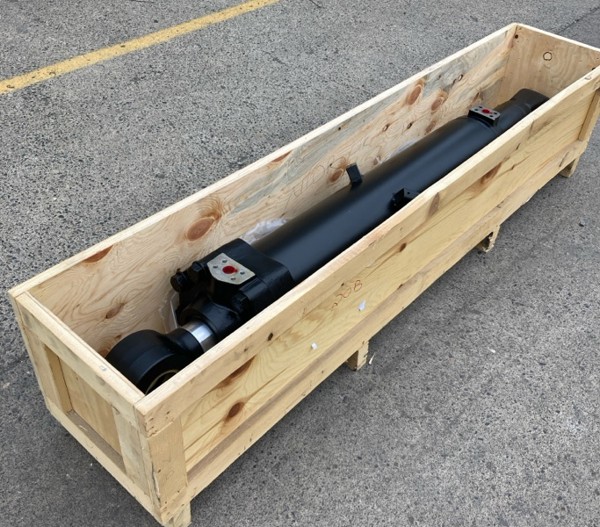 New CYLINDER GRP - RIPPER - TILT 1306381 2