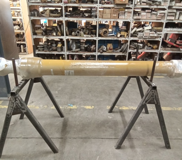 Rebuilt CYLINDER GRP - BOOM 1321397