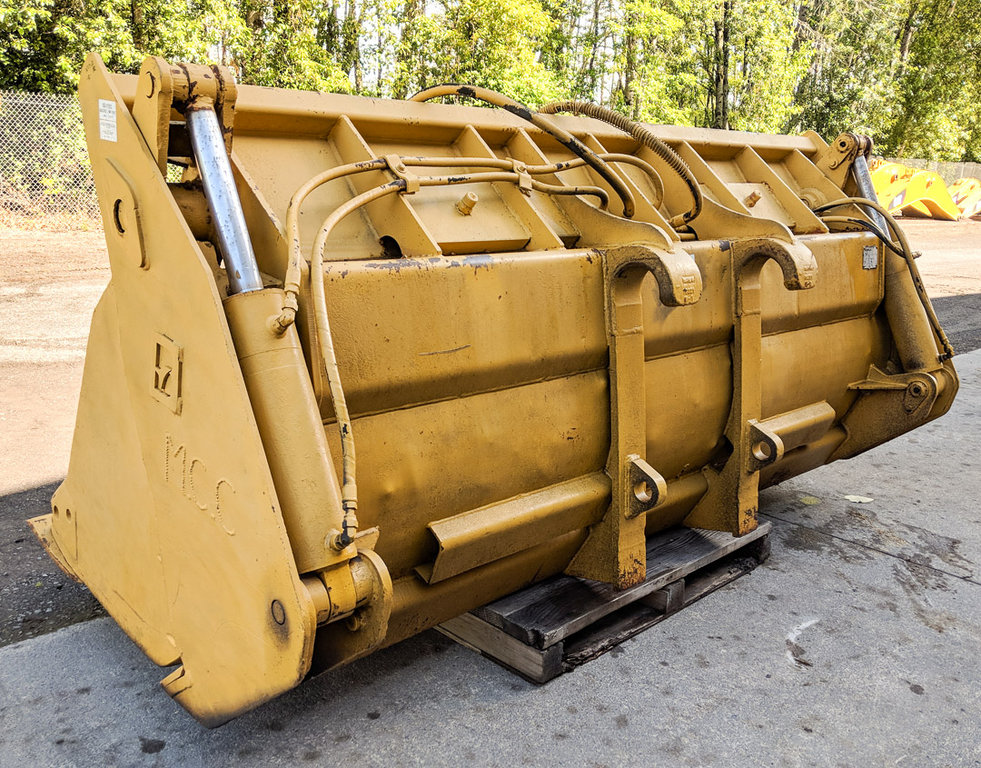 Used BUCKET MP 1360492 7