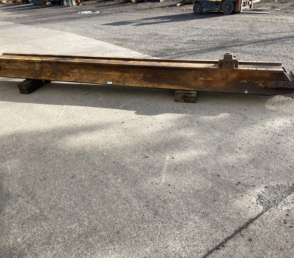 Used MOLDBOARD A 1362545 2