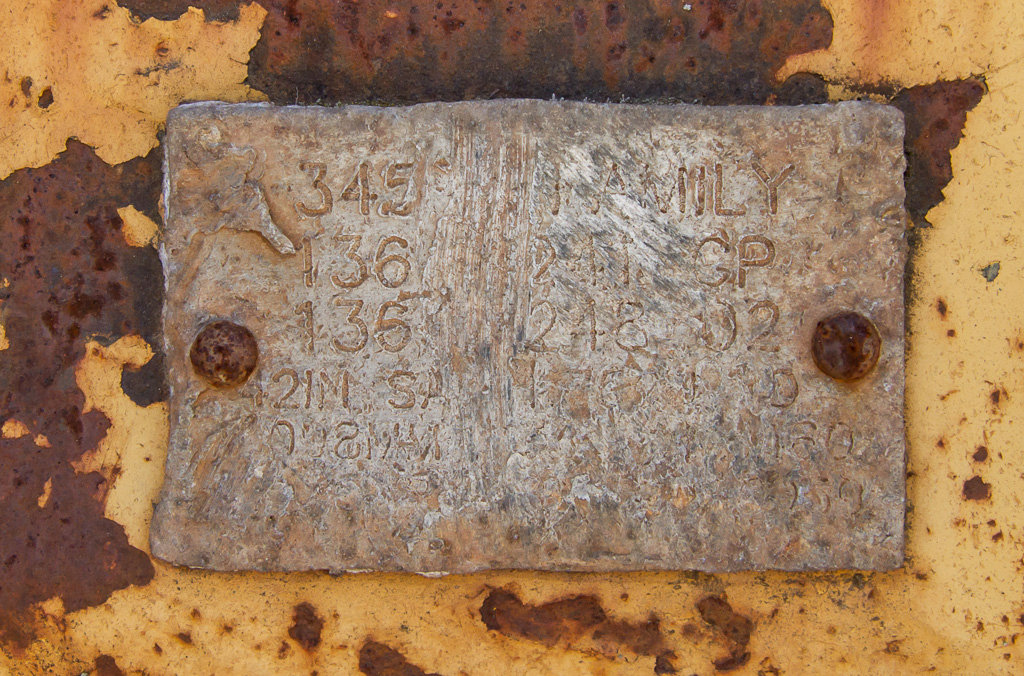 Used BUCKET & ADJUSTER GP 1366241 5