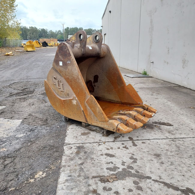 Used BUCKET A 1366250 8