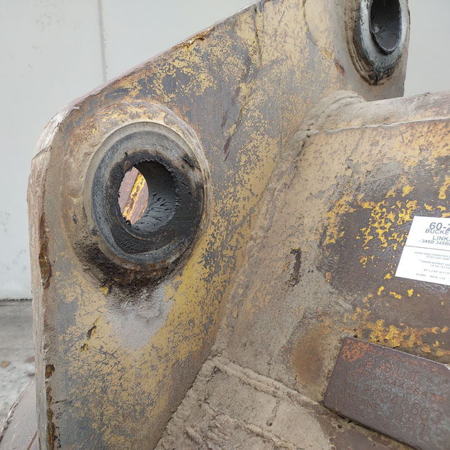 Used BUCKET A 1366250 12
