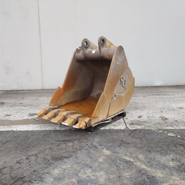 Used BUCKET A 1366250 15