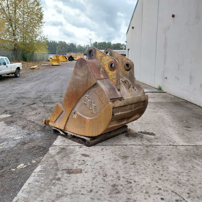 Used BUCKET A 1366250 6