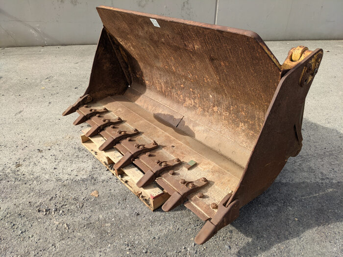 Used BUCKET ARR - MULTI PURPOSE 1381189 2