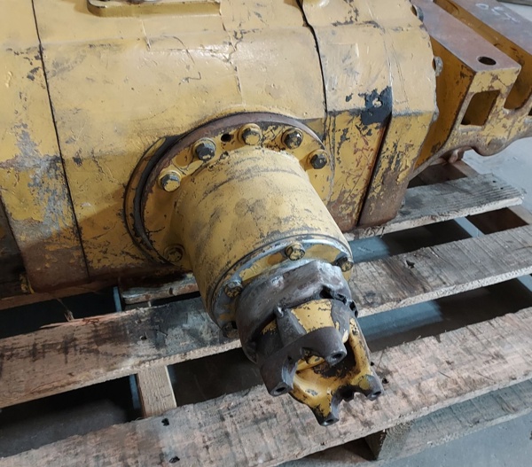 Used AXLE ARR 1382726 3