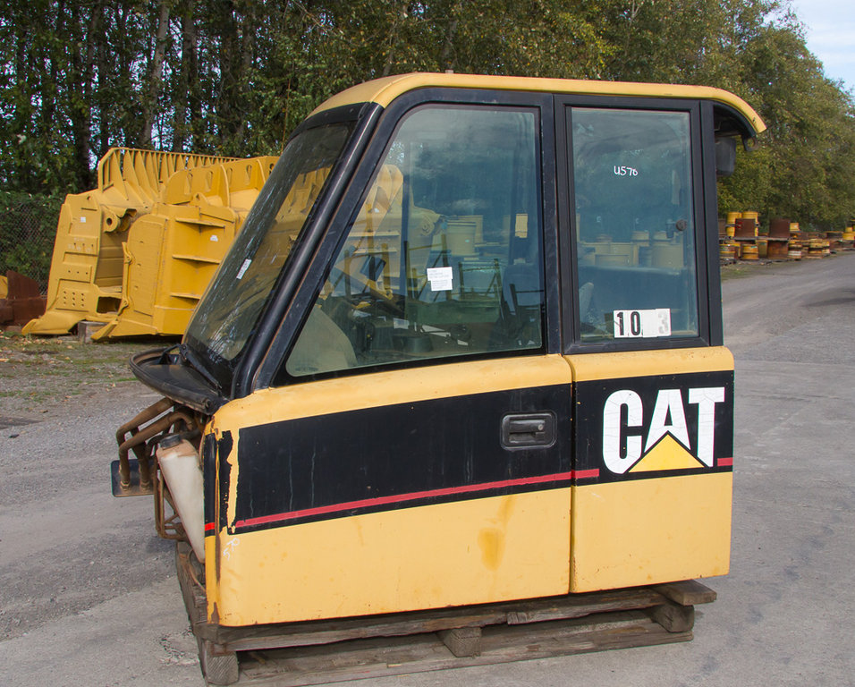 Used CAB ARR 1394594 2