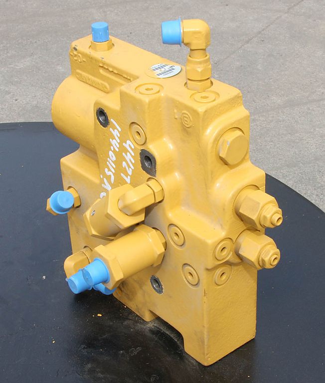 Used VALVE GRP 1440116 2