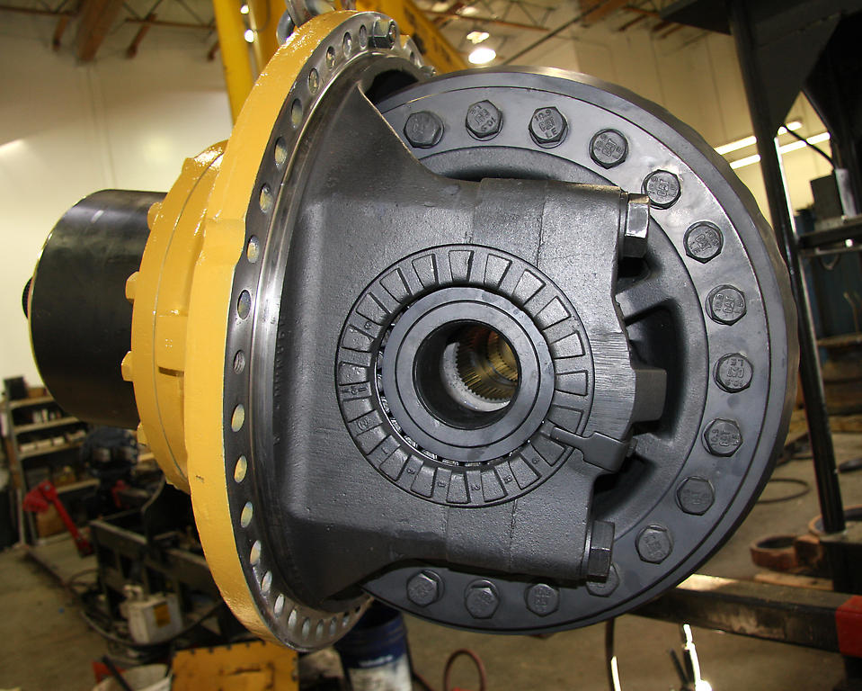 Rebuilt DIFFERENTIAL GRP 1452439 : Portland Tractor Inc. (PTI)