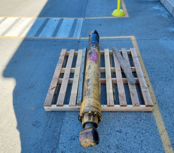 Rebuilt CYLINDER GRP 1471854 2