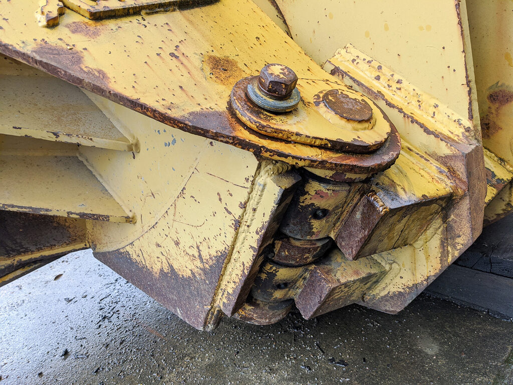 Used BUCKET ARR - GENERAL PURPOSE 1497446 4