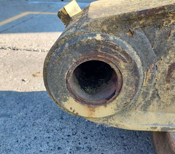 Used STICK A 1540701 4