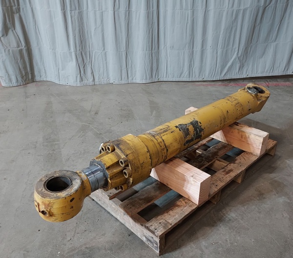Good Used CYLINDER GRP - COUNTERWEIGHT 1559197