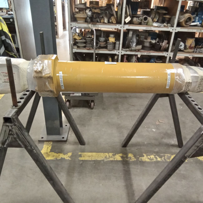 Rebuilt CYLINDER GRP - LIFT LH 1586587