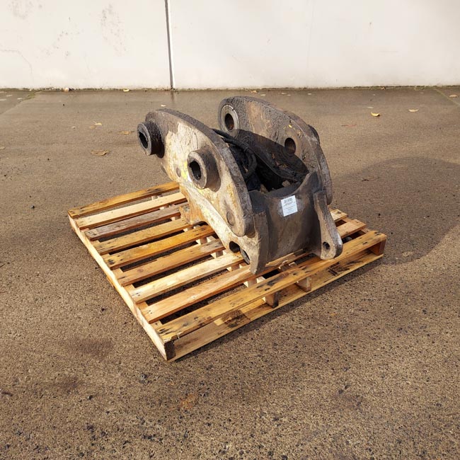 Used COUPLER GRP - QUICK 1608289 3