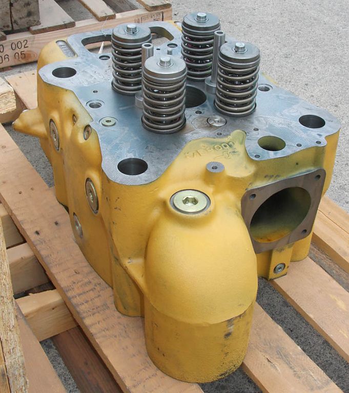 Unused Caterpillar HEAD GRP 1647885Unused Caterpillar HEAD GRP 1647885