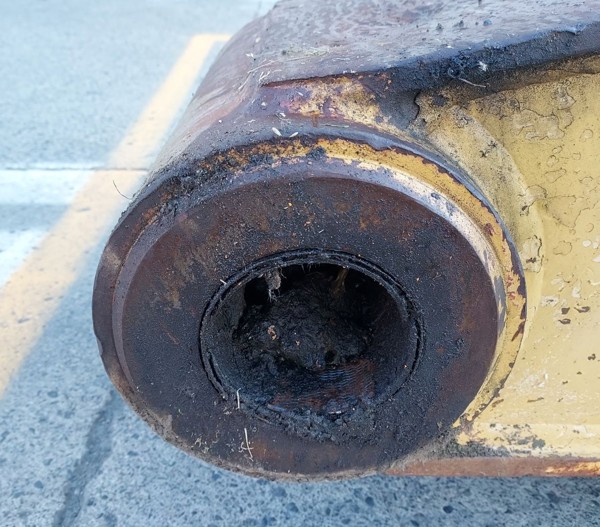 Used STICK A 1663633 4