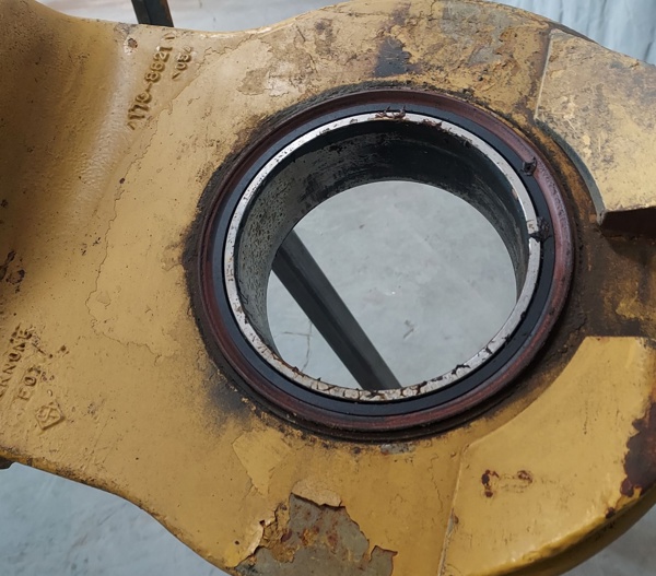 Used CYLINDER GRP - LIFT RH 1738612 4