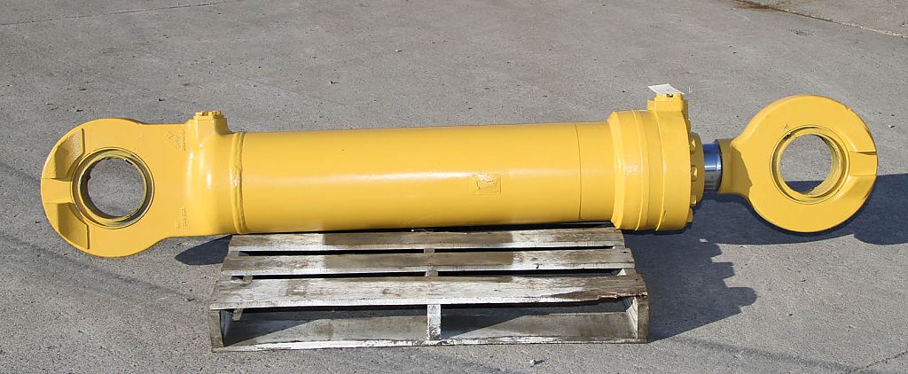 Rebuilt CYLINDER GRP - LIFT RH 1738612 3