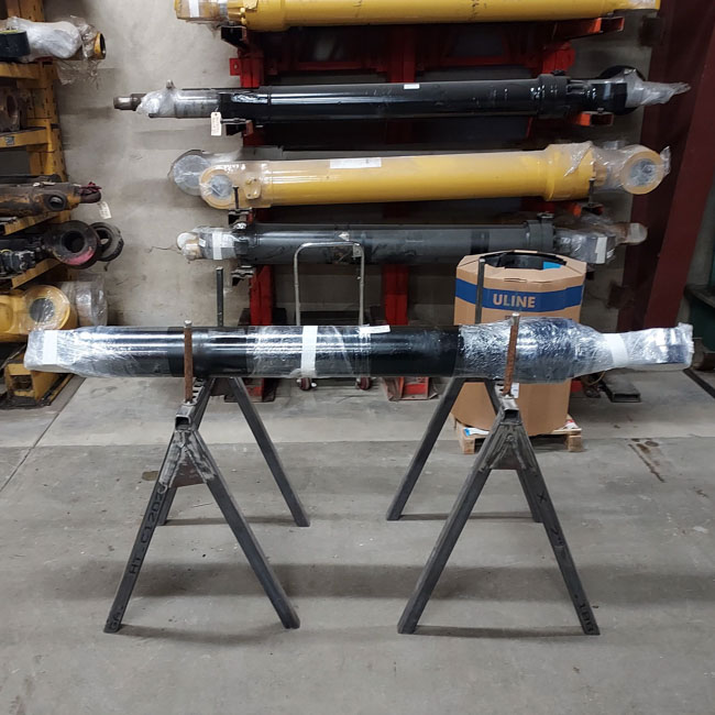 Used CYLINDER & SEAL GRP- BOOM 1771765