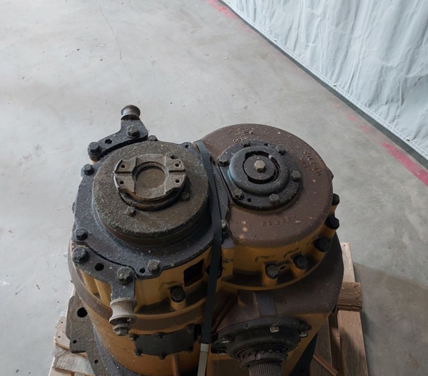 Used TRANSMISSION ARR 1803431 3
