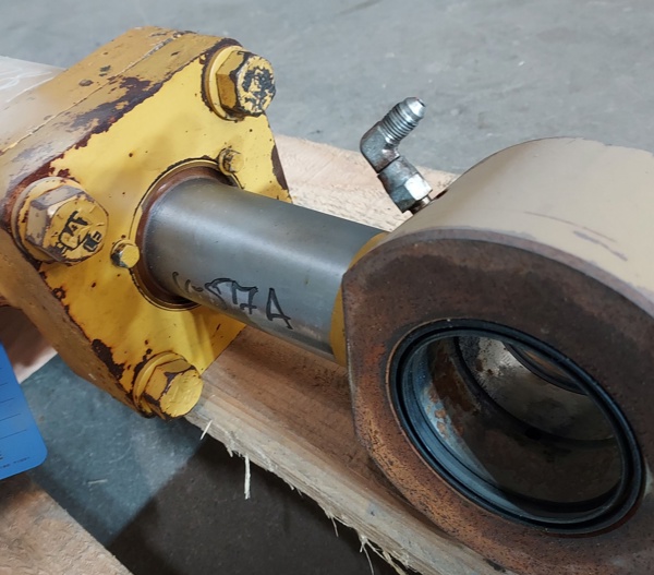 Good Used CYLINDER GRP - STEER 1808500 2