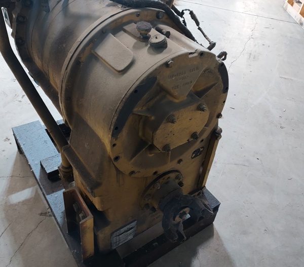 Used TRANSMISSION ARR 1862382 2
