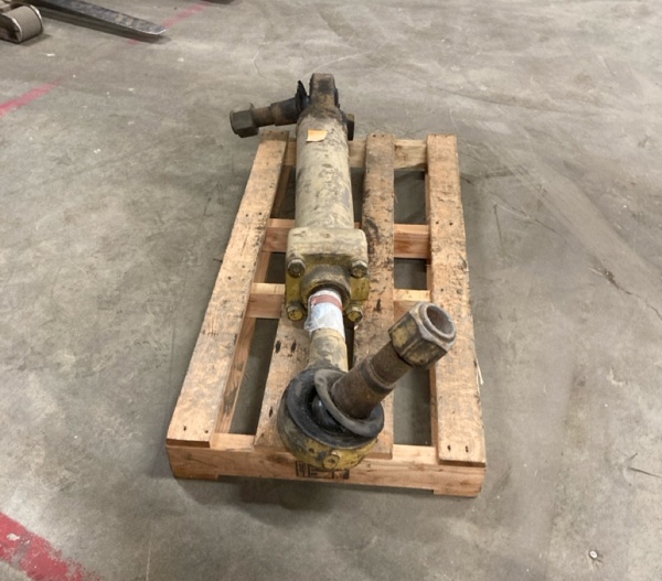 Used CYLINDER GRP - STEER 1U3182