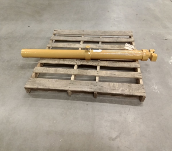 Tested CYLINDER GRP - LIFT 1U3989 2