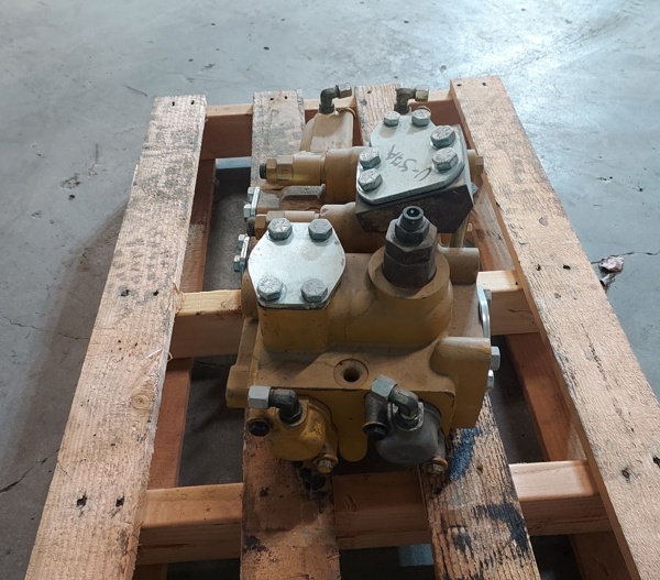 Used VALVE GRP 2011147 3