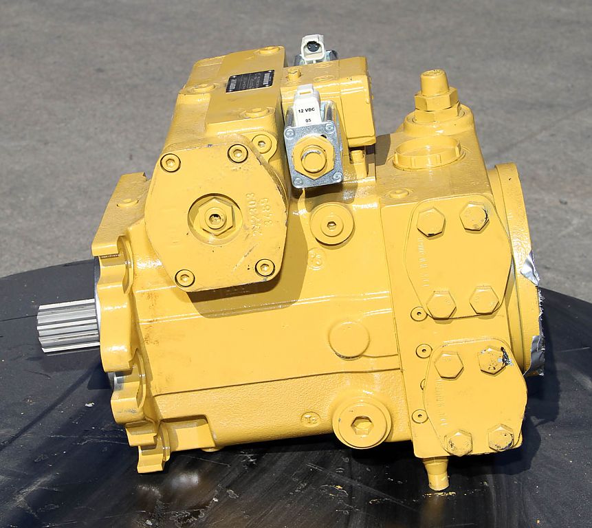 Unused Caterpillar PUMP GRP 2051823 : Portland Tractor Inc. (PTI)