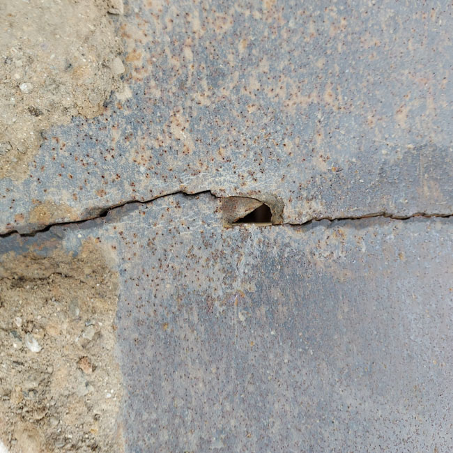 Used BUCKET 2096667 3