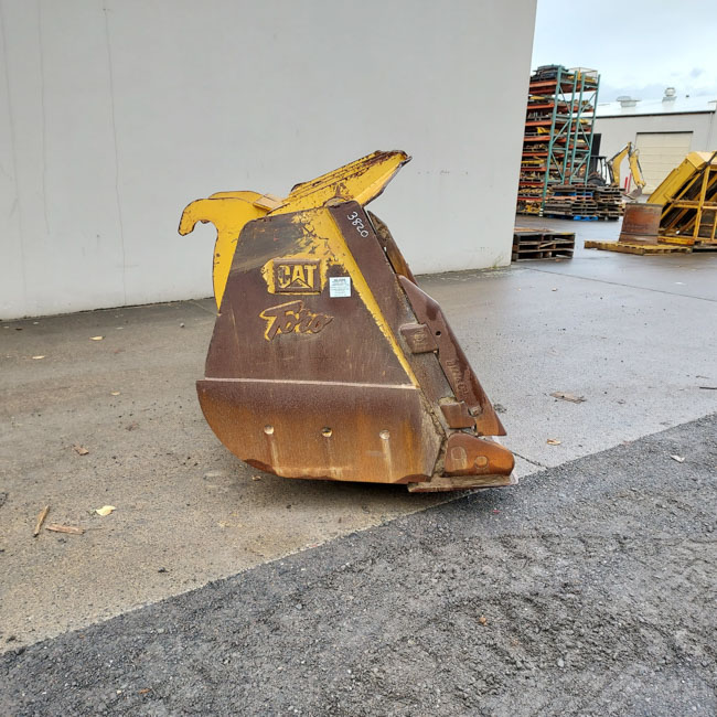 Used BUCKET 2096667 5